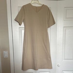 Uniqlo Tan Short Sleeve Dress